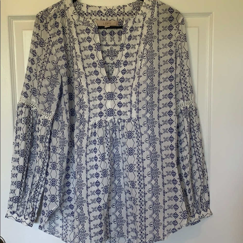 LOFT peasant style blouse